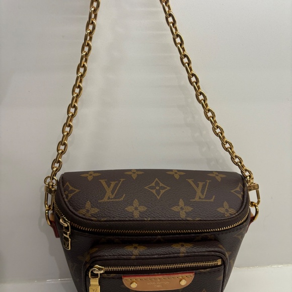 Authentic Louis Vuitton Mini Bumbag - Picture 9 of 10